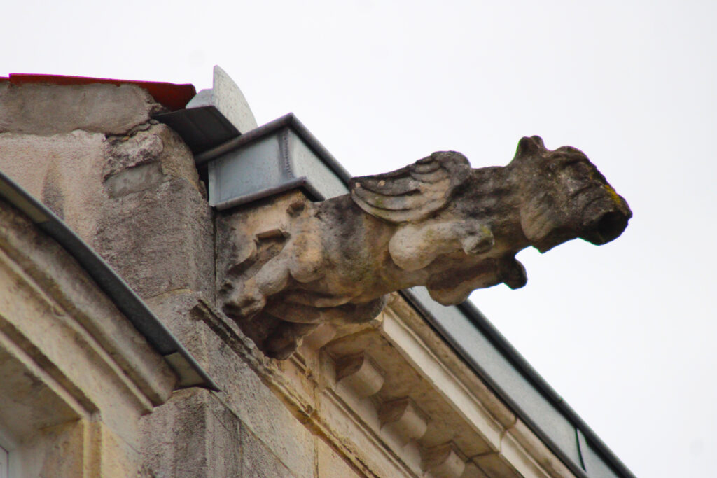 Pégase rue des Merciers. (c)nico_la_rochelle